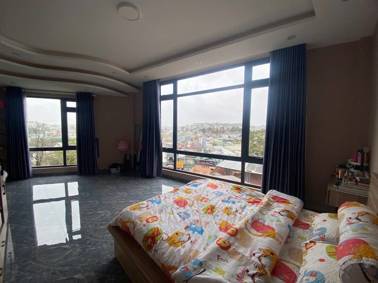GIẢM GIÁ BÁN GẤP NHÀ ĐƯỜNG THÔNG THIÊN HỌC THÍCH HỢP LÀM HOMESTAY ĐÀ LẠT GIÁ 10.5 TỶ - Ảnh 2